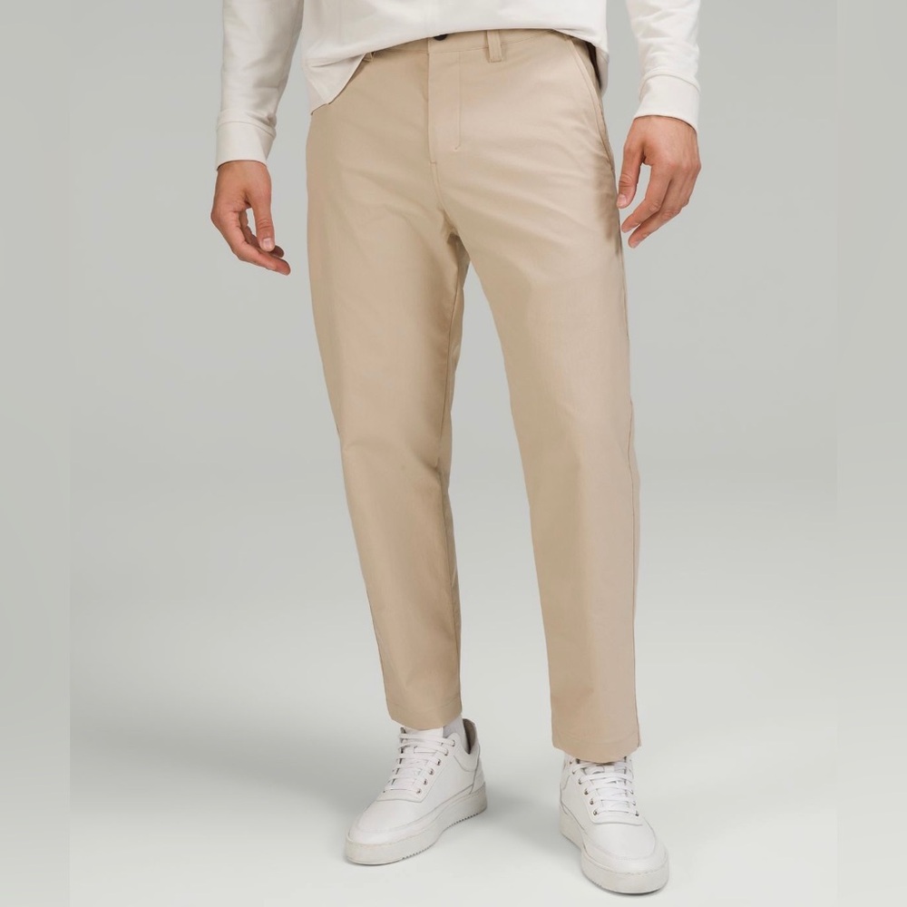 NWOT Lululemon Mens pant